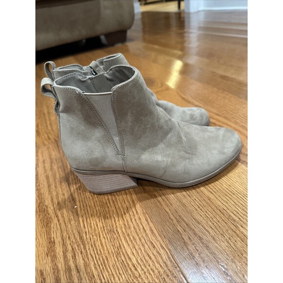 Dr. Scholls Women's Lacey Ankle Booties Size 8.5 Comfort Brand NEW - Picture 1 of 7
